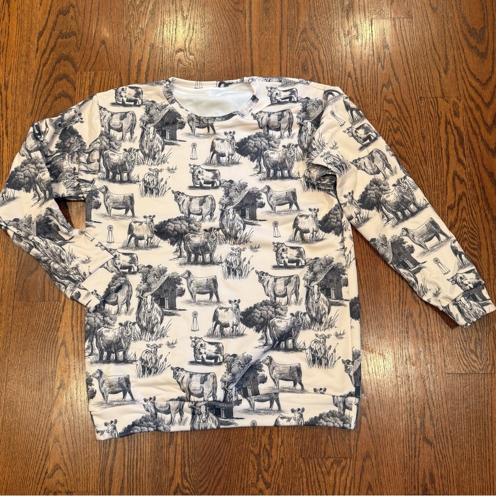Boutique Show Heifer Print Crewneck